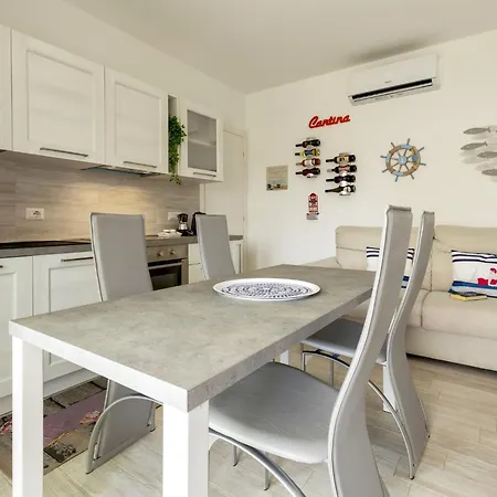 Baia Dei Tramonti By Interhome Apartment