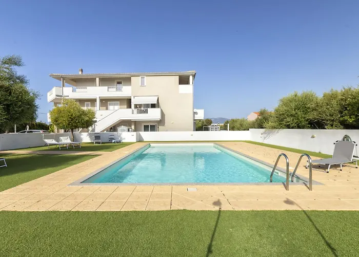 Baia Dei Tramonti By Interhome * Валледория