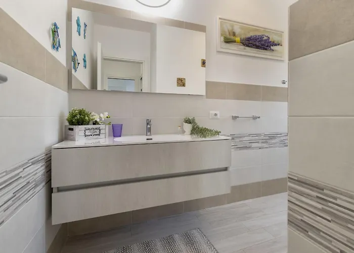 Baia Dei Tramonti By Interhome *