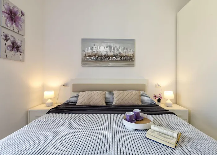 Baia Dei Tramonti By Interhome